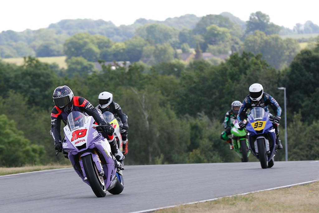 Der bliver masser af MC kørsel på Ring Djursland.
(Foto: Motorsporten.dk)